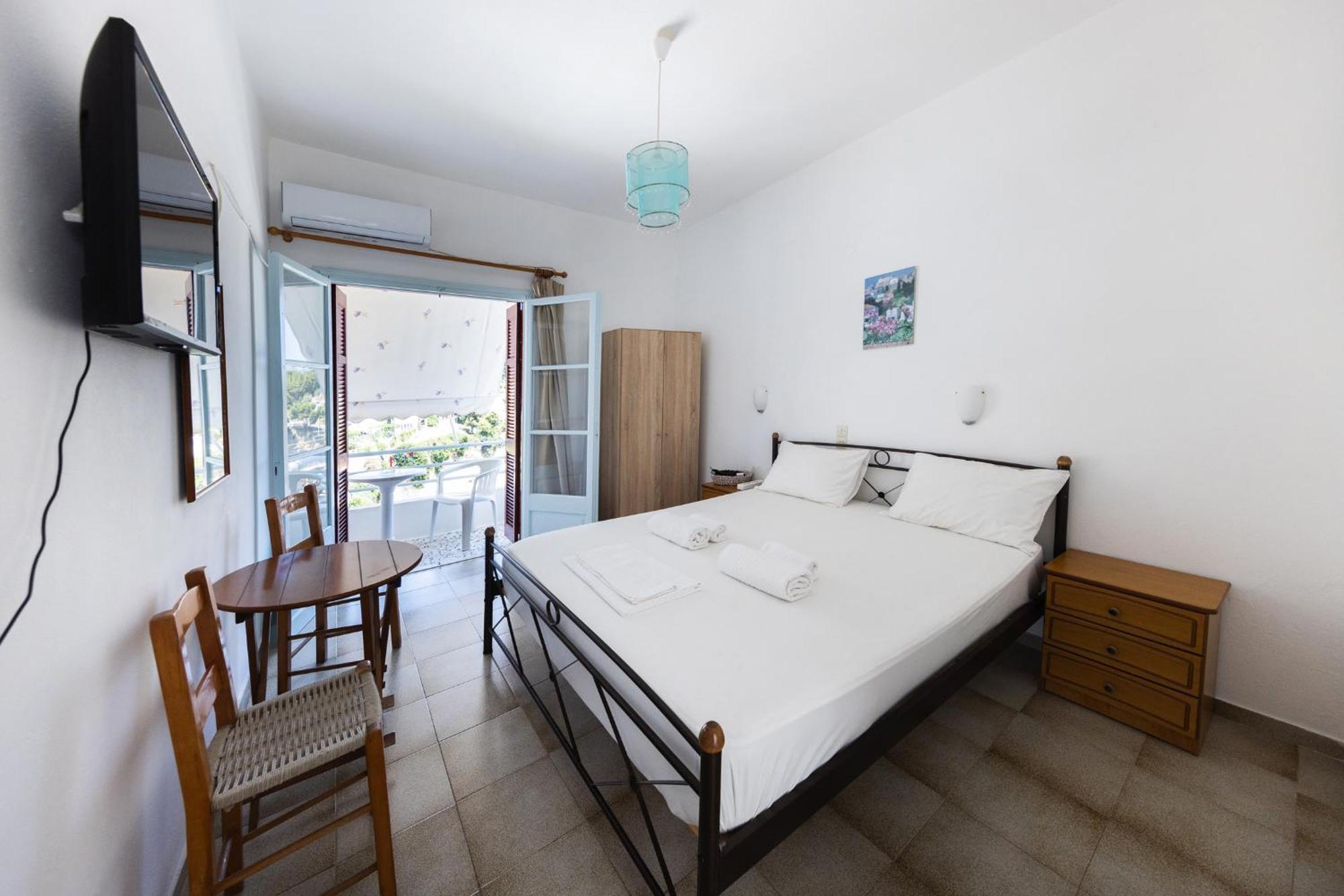 Nikos Rooms Votsi  المظهر الخارجي الصورة